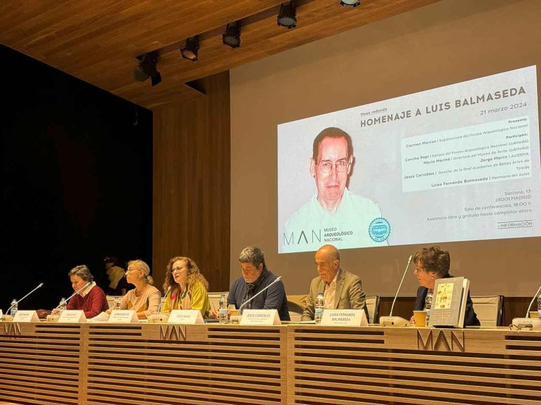 Crónica del homenaje a Luis Balmaseda Muncharaz en el MAN